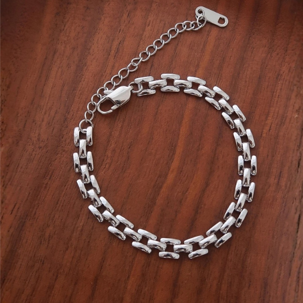 Donni Bold Weave Bracelet - Image 5